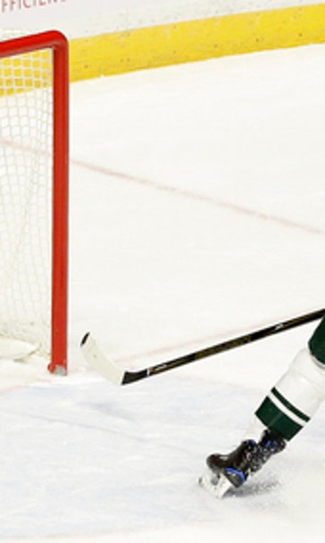 Dubnyk, Staal help Wild top Predators 5-2 for 6th straight (Dec 15, 2016)